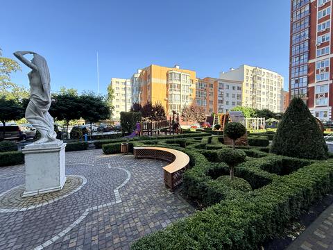 квартира за адресою Українська вул., 83