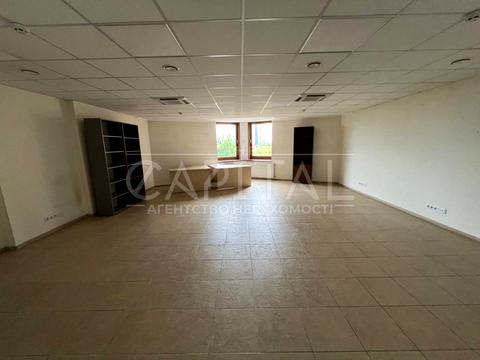 комерційна за адресою Лесі Українки бульв., 30-А