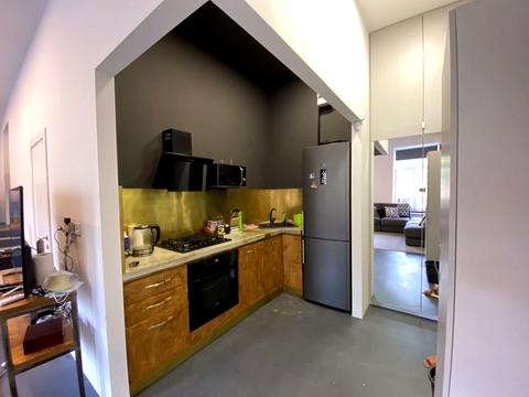 квартира за адресою Леонтовича вул., 1