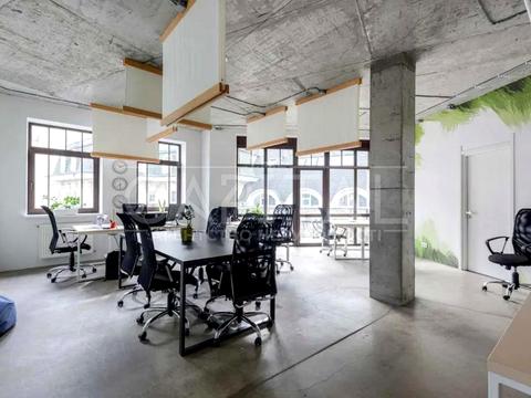 комерційна за адресою Воздвиженська вул., 51