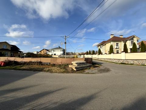 ділянка за адресою Світанковий пров., 10