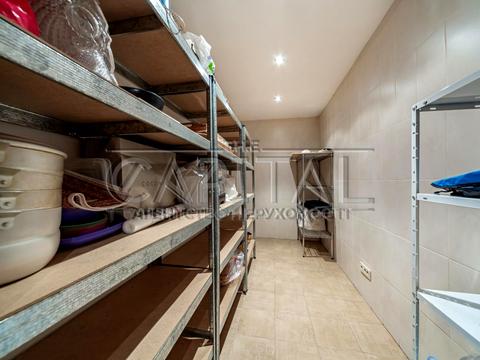 дом по адресу Патріарха Володимира Романюка ул. (Жовтнева)