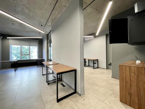 комерційна за адресою Київ, Василя Тютюнника вул. (Анрі Барбюса), 28-А