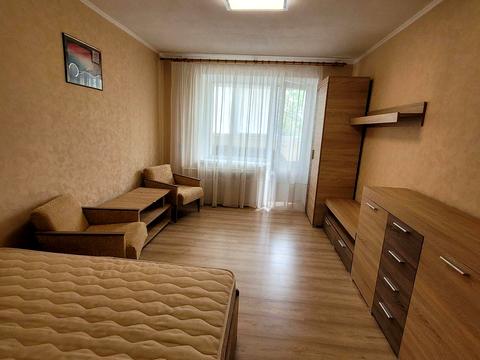 квартира за адресою Стадіонна вул., 6