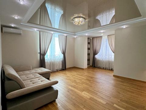 квартира по адресу Владимира Ивасюка ул., 76а