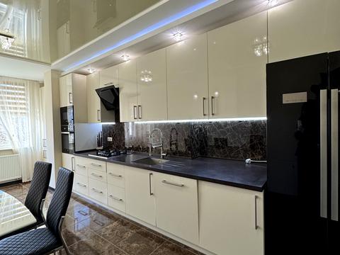 квартира по адресу Владимира Ивасюка ул., 76а