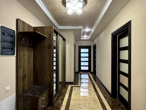 квартира по адресу Владимира Ивасюка ул., 76а