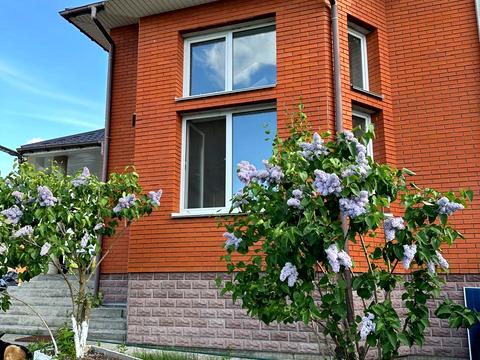 будинок за адресою Суворова