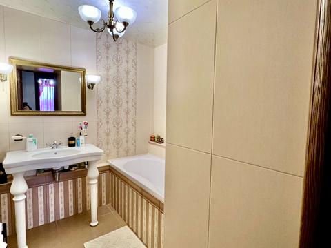 квартира за адресою Протасевича вул., 2