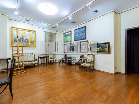 комерційна за адресою Кудрявська вул., 8-А