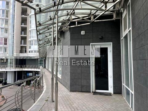 комерційна за адресою Оболонська набережна вул., 1, к2