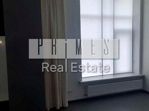 комерційна за адресою Оболонська набережна вул., 1, к2