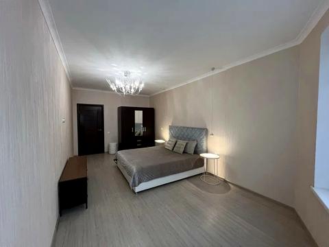 квартира за адресою Дніпровська набережна вул., 26-Б