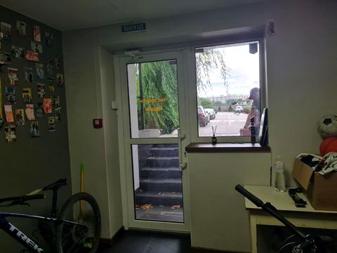 комерційна за адресою Героїв Небесної Сотні просп., 18/4