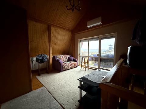 дом по адресу Радісна, 30