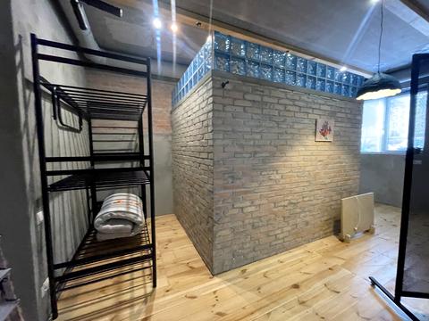 комерційна за адресою Волошкова вул., 43-А