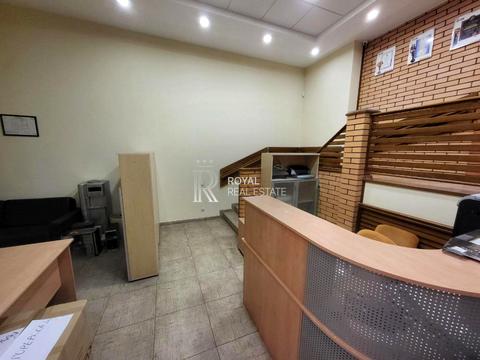 комерційна за адресою Микільсько-Слобідська вул., 2-Б