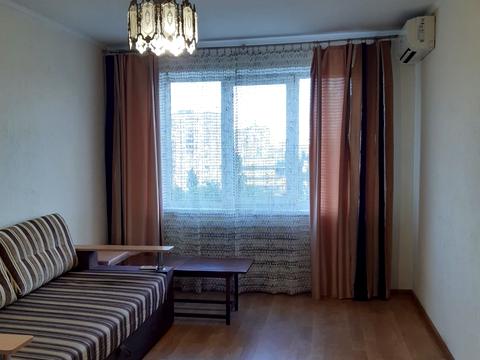 квартира за адресою Героїв полку "Азов" вул. (Маршала Малиновського), 7-А