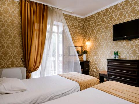 коммерческая по адресу Івана Мазепи ул., 1