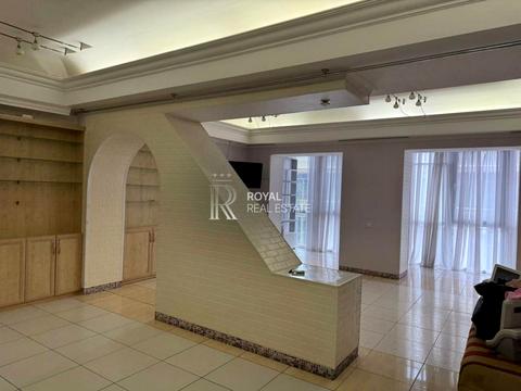 коммерческая по адресу Владимира Ивасюка просп. (Героїв Сталінграду), 2