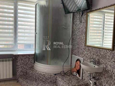 коммерческая по адресу Владимира Ивасюка просп. (Героїв Сталінграду), 2