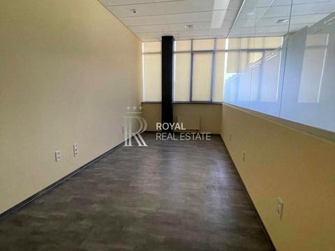 комерційна за адресою Автозаводська вул., 54