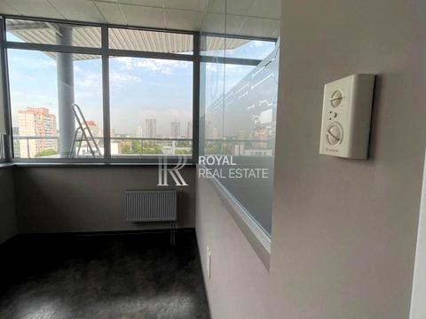 комерційна за адресою Автозаводська вул., 54