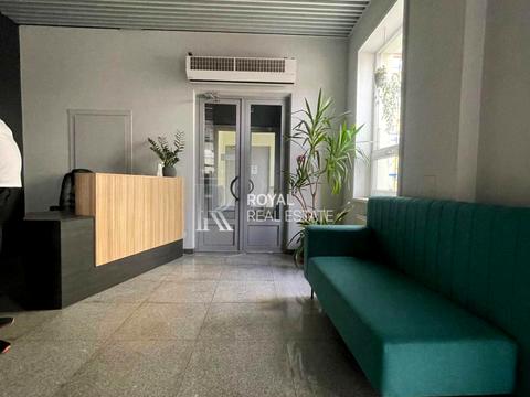 комерційна за адресою Автозаводська вул., 54