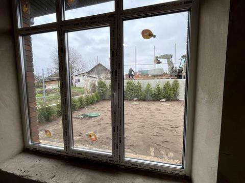 будинок за адресою Дачна