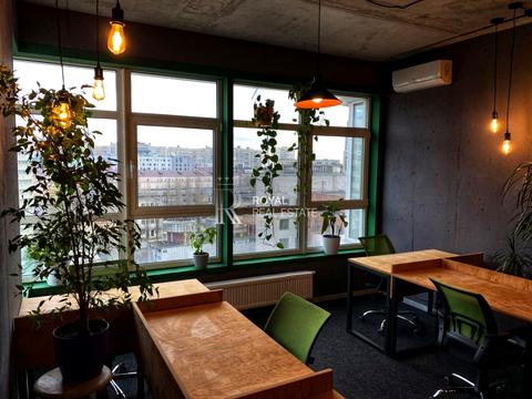 комерційна за адресою Кловський узвіз, 7