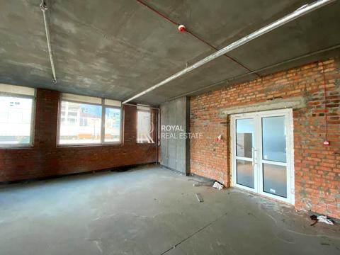 комерційна за адресою Київ, Берестейський просп. (Перемоги), 11