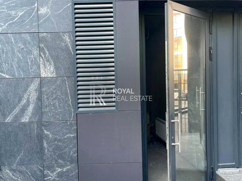 комерційна за адресою Буслівська вул., 12