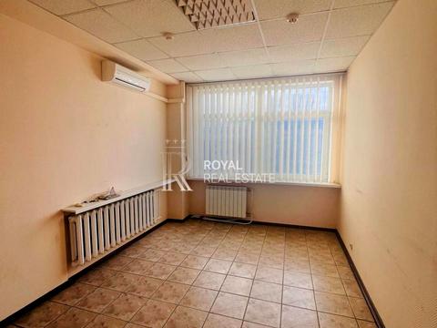 комерційна за адресою Новокостянтинівська вул., 13/10