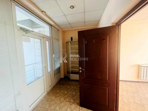 комерційна за адресою Новокостянтинівська вул., 13/10