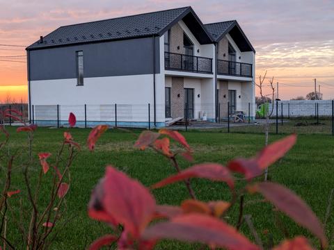 дом по адресу  пер.