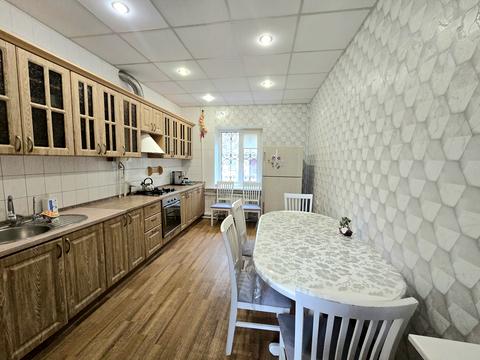 дом по адресу Панаса Мирного ул.