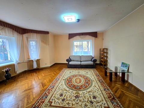 дом по адресу Панаса Мирного ул.