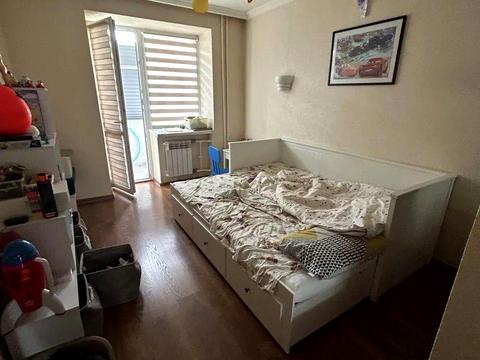 квартира за адресою Льва Ландау просп. (50-річчя СРСР), 16