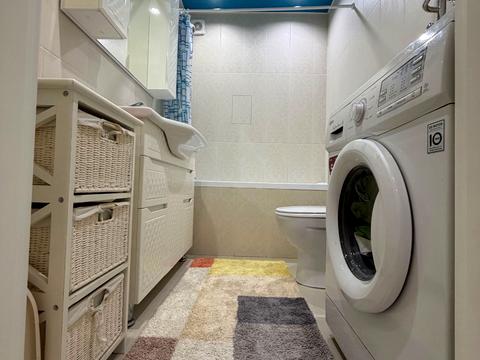 квартира за адресою Андрія Малишка вул. (Льва Толстого), 84