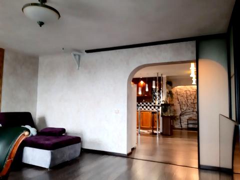 квартира за адресою Дмитра Чижевського вул. (Петра Чаадаєва), 2-Б