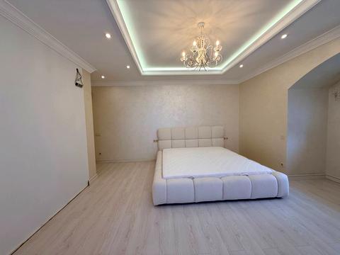 квартира за адресою Драгоманова вул., 32