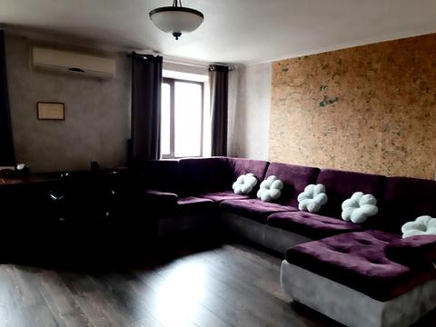 квартира за адресою Дмитра Чижевського вул. (Петра Чаадаєва), 2-Б