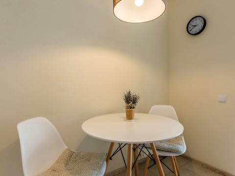 квартира за адресою Михайла Максимовича вул. (Онуфрія Трутенка), 28-Б