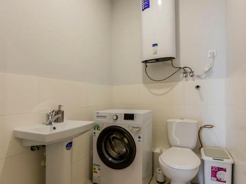 квартира за адресою Михайла Максимовича вул. (Онуфрія Трутенка), 28-Б