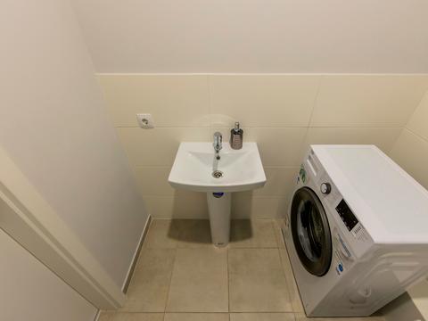 квартира за адресою Михайла Максимовича вул. (Онуфрія Трутенка), 28-Б