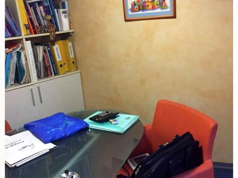 комерційна за адресою Ярославська вул., 20/14