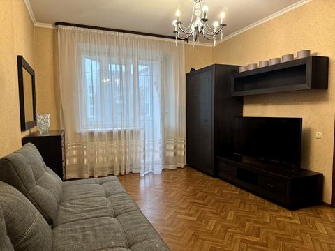 квартира за адресою Зарічанська вул., 26