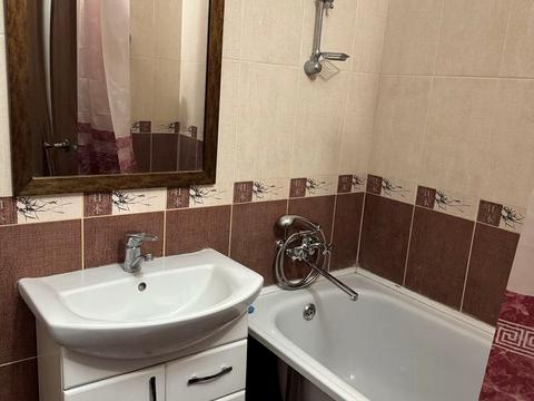 квартира за адресою Зарічанська вул., 26