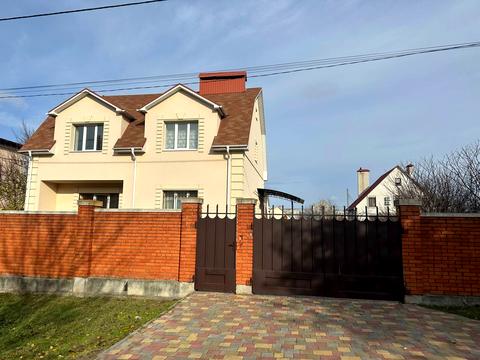 будинок за адресою Молодіжна