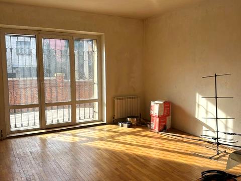 будинок за адресою Молодіжна